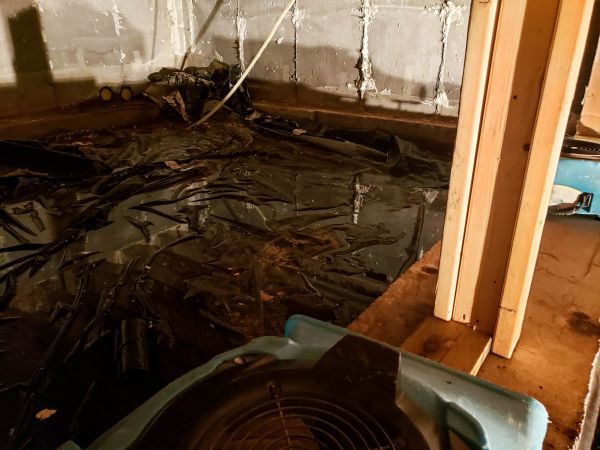 Crawlspace Water Cleanup in Falls Church